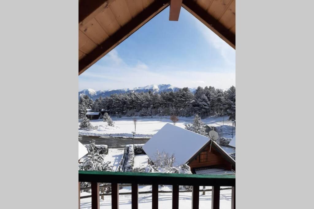 Maison De Bois Finlandaise Au Pied Des Pistes Bolquere Luaran gambar