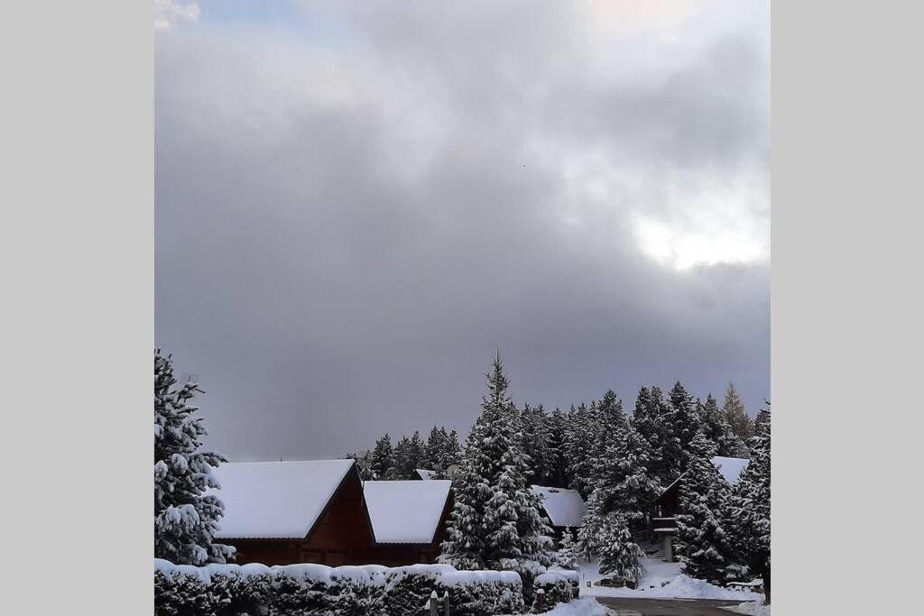 Maison De Bois Finlandaise Au Pied Des Pistes Bolquere Luaran gambar