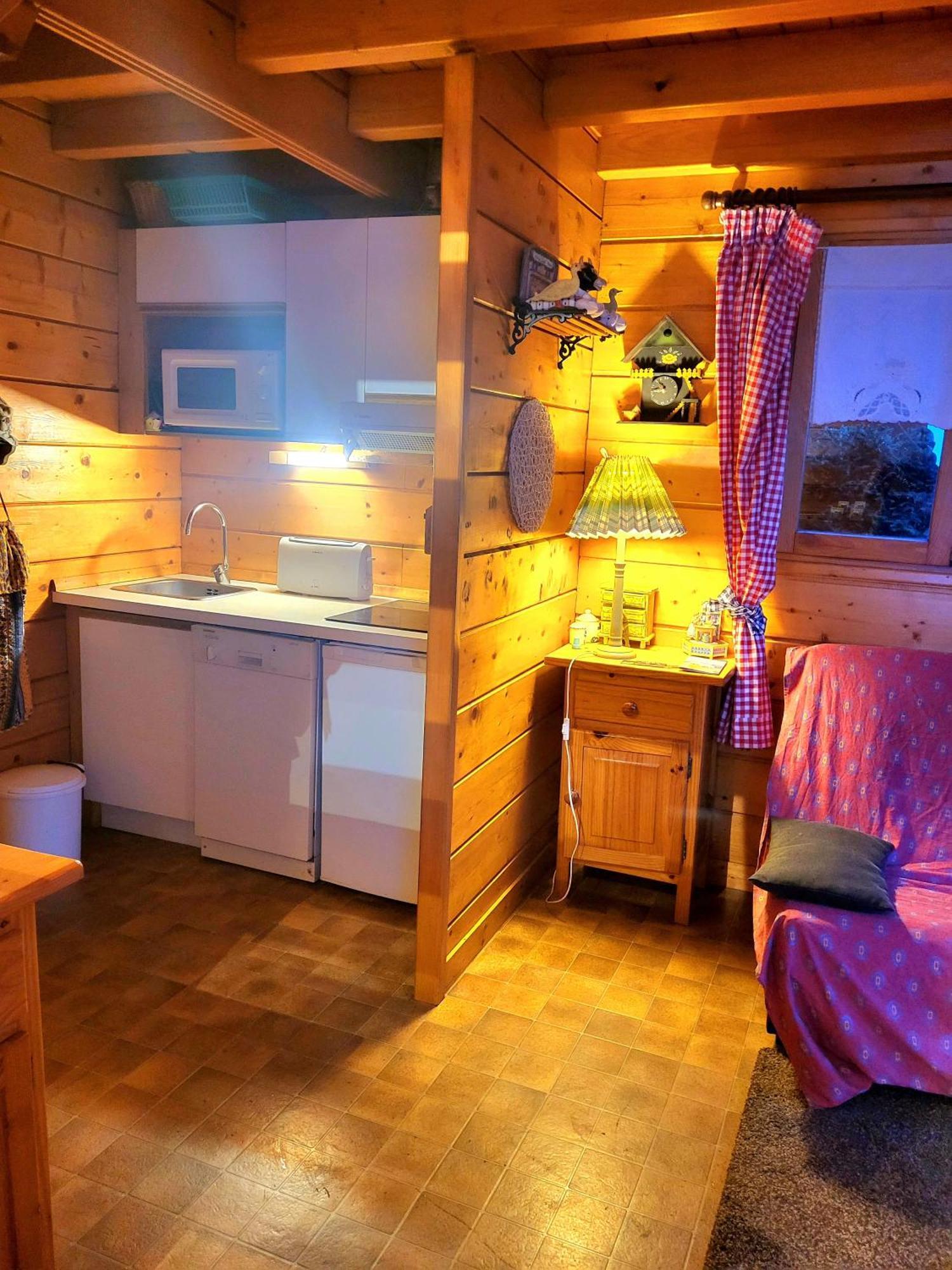 Maison De Bois Finlandaise Au Pied Des Pistes Bolquere Luaran gambar